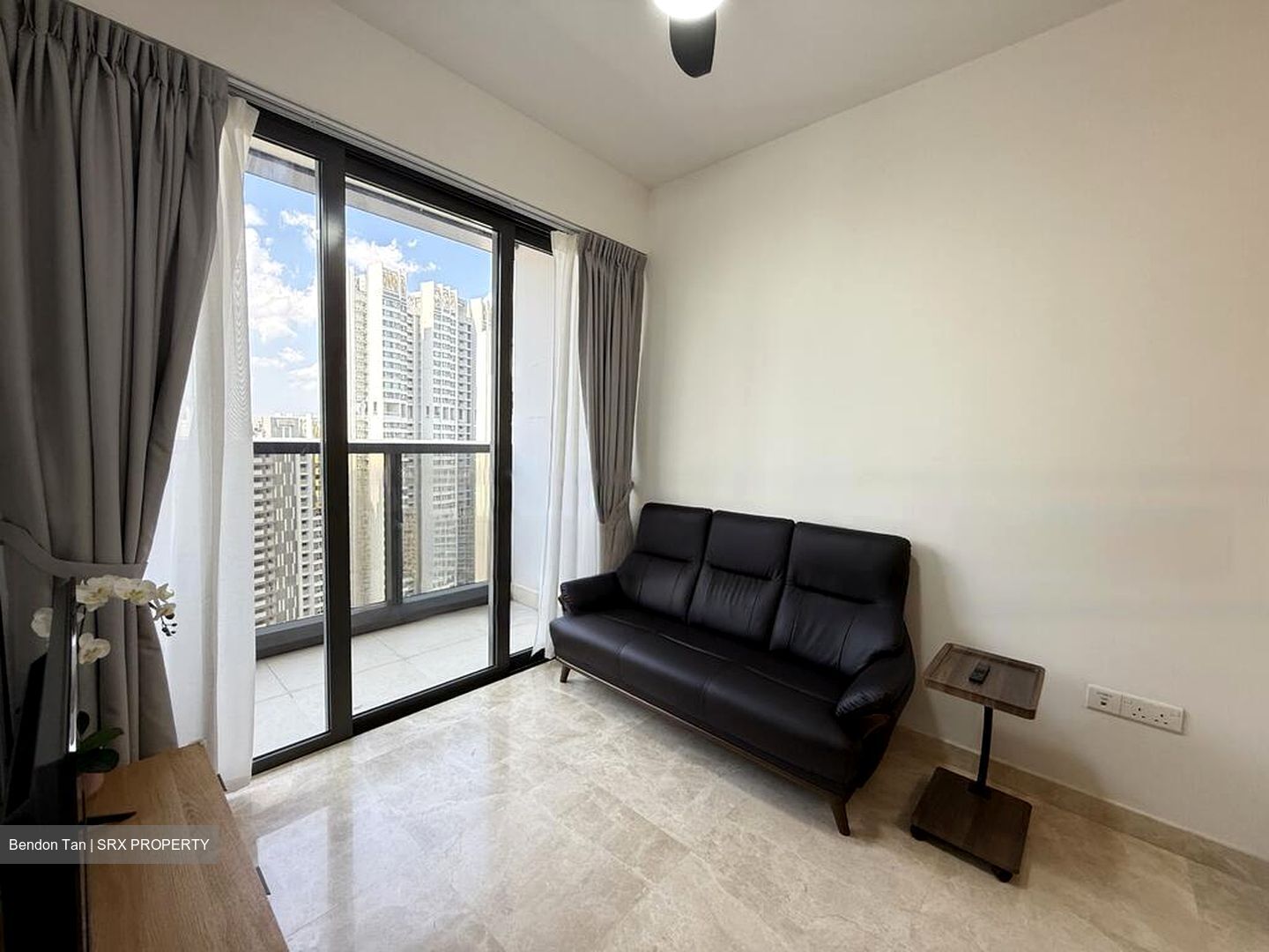Commonwealth Towers (D3), Condominium #466338161